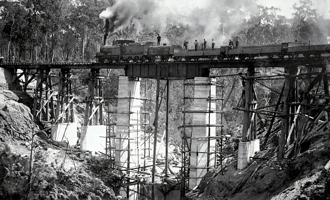 Boggy Creek Bridge, Oklahoma, Bairnsdale-Orbost line, circa 1914, Museums Victoria. Source: unsplash.com