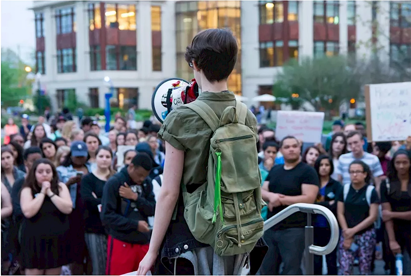 An American University Student Addresses The Crowd At A Protest Against Breitbart Writer Milo Yiannopoulos On April 22 Photo Alejandro Alvarez