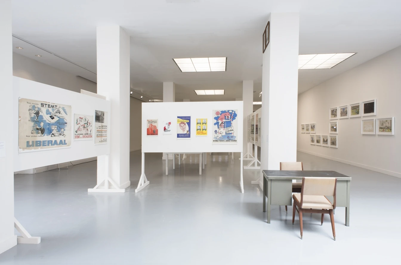 2015 The Walfare State Vexhibition View Photo M Hkaclinckx48