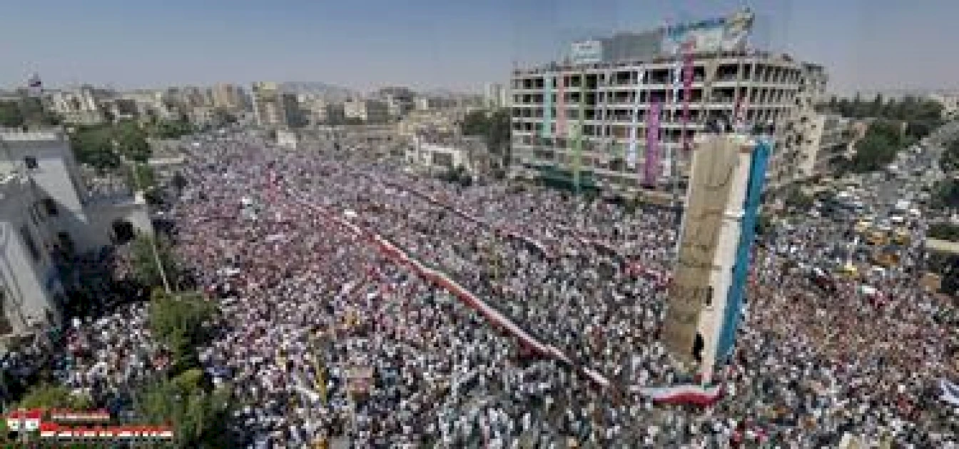 Hundreds of thousands demonstrated in Hama in July 2011