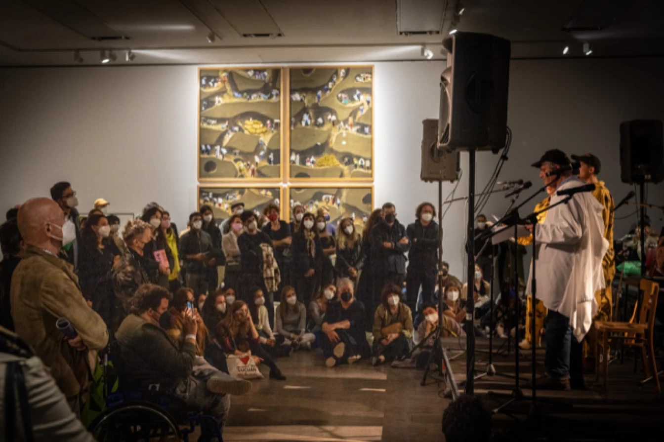 Live performance VACCINE during the opening of Ines Doujak’s exhibition Geistervölker, Kunsthalle Wien 2021, photo: © Esel.at - Lorenz Seidler