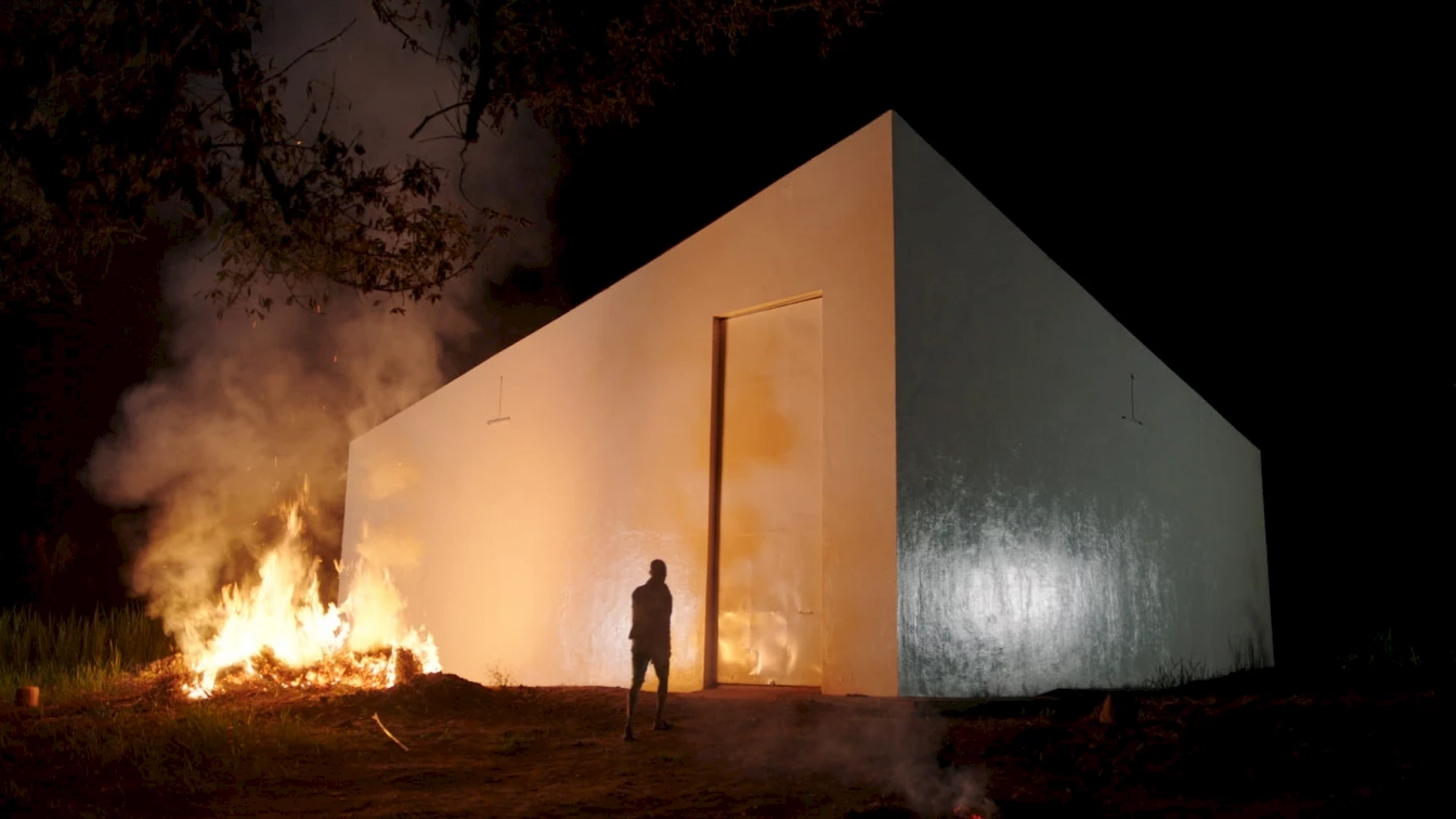 9 Florence Cheval Monoculture Martens