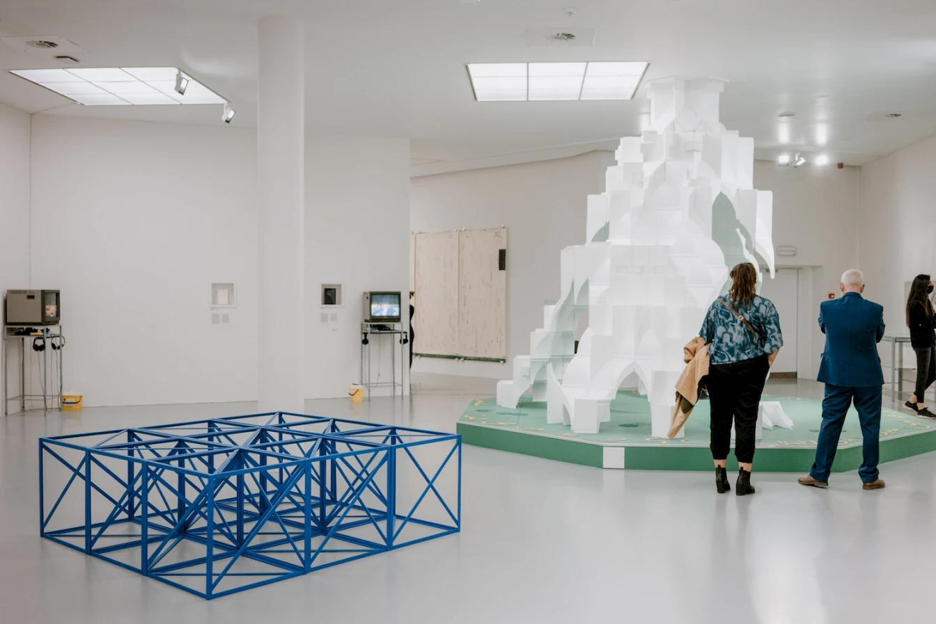 CONSIDERING MONOCULTURE Ahmed Araeen